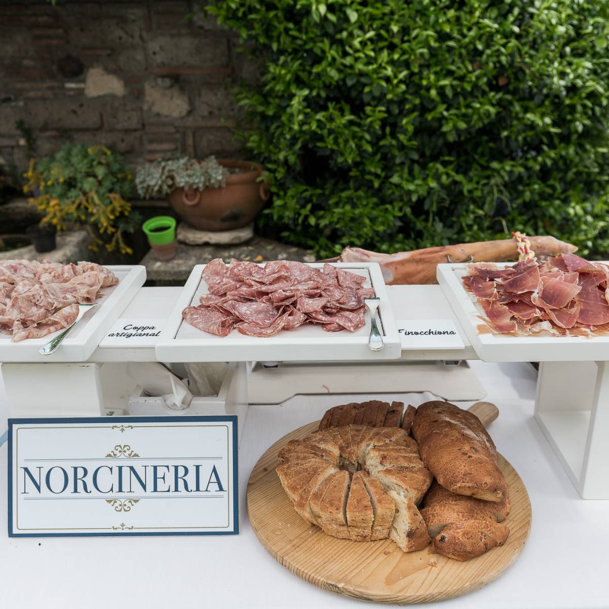 Pork butchery – Apollinare Catering - Apollinare Catering