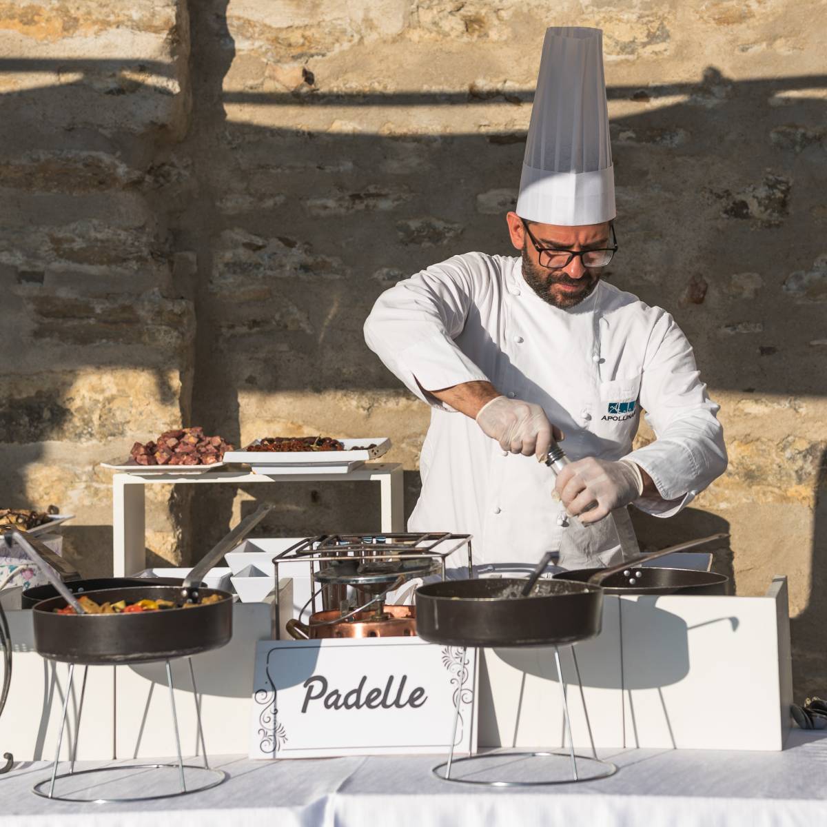 Angolo delle padelle a vista - Apollinare Catering